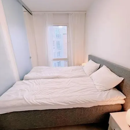 Cozy By Nunu, Valtakatu